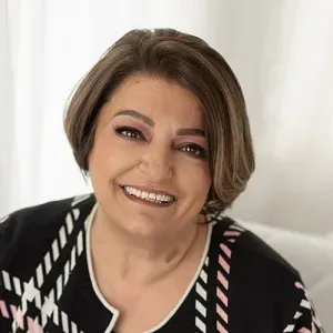 Sadaf Alhooie logo