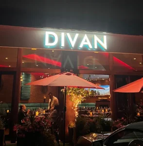 لوگوی Divan Restaurant of McLean