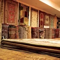 Nouri Rugs logo