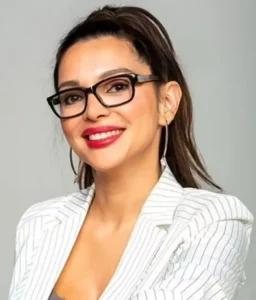 Lily Mahmoudi  logo
