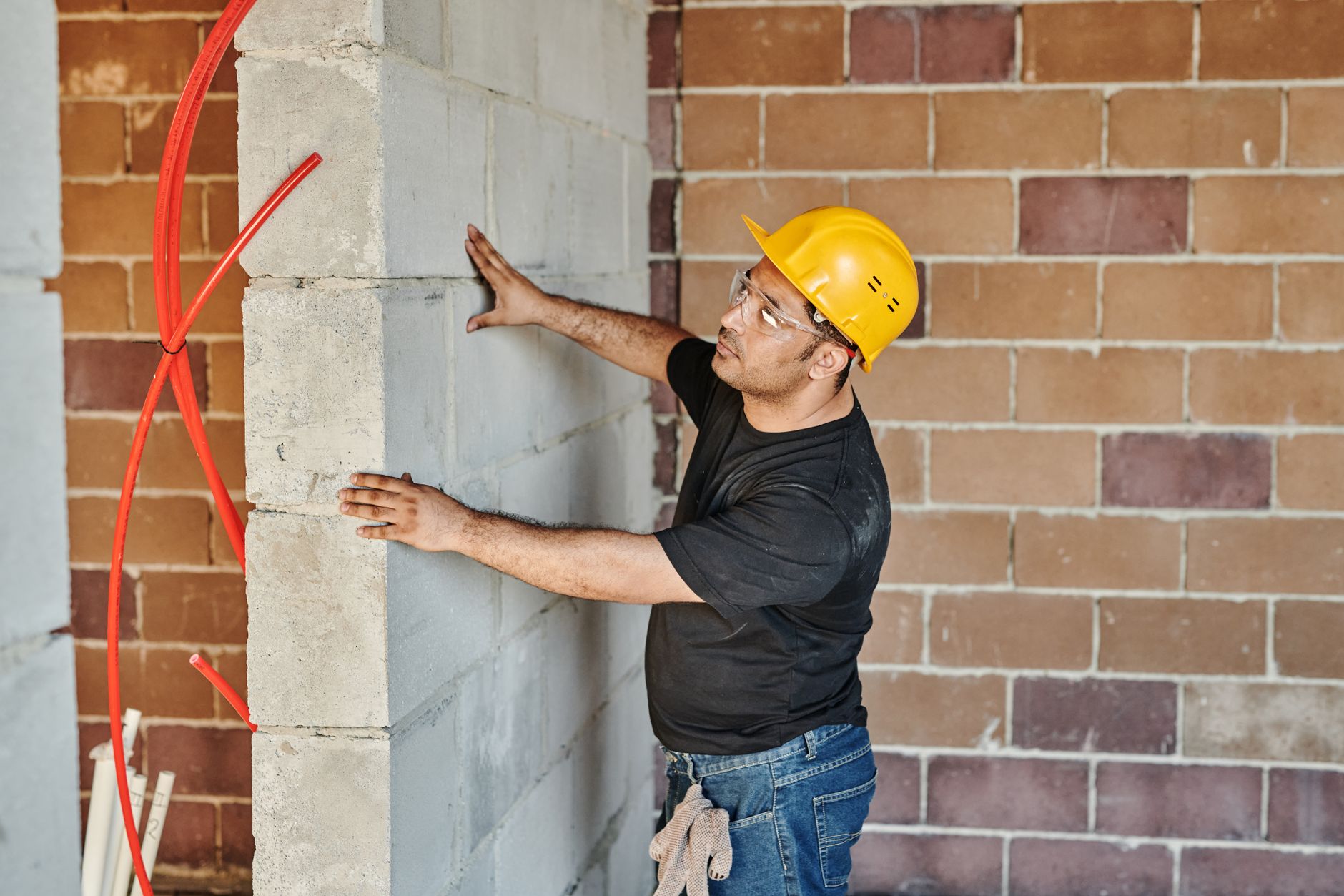 Find a Trusted Persian Handyman Near Me in the USA