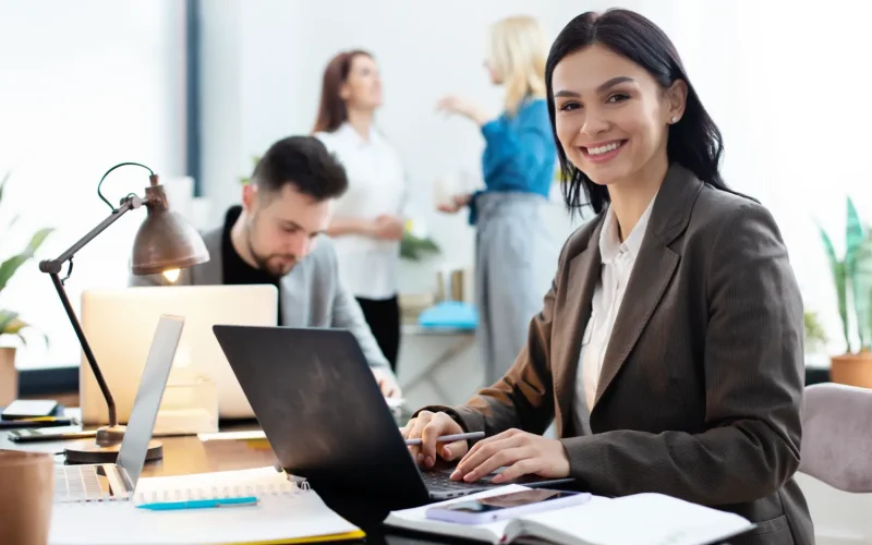 Business etiquette in Iranian-American culture