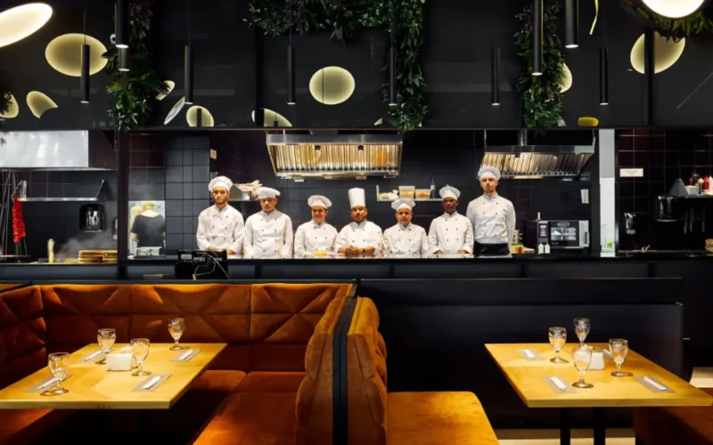 Tips to find authentic Persian restaurants.