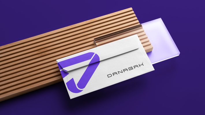 Danabak digital marketing agency - mockups-design - envelopment 2