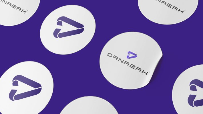 Danabak digital marketing agency - mockups-design label
