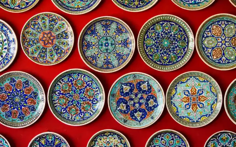 Hand-woven Persian arts at Iranian-owned businesses in Texas